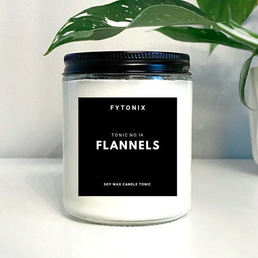 FLANNELS CANDLE TONIC 100% soy wax + wood wick (8oz • clear glass jar)