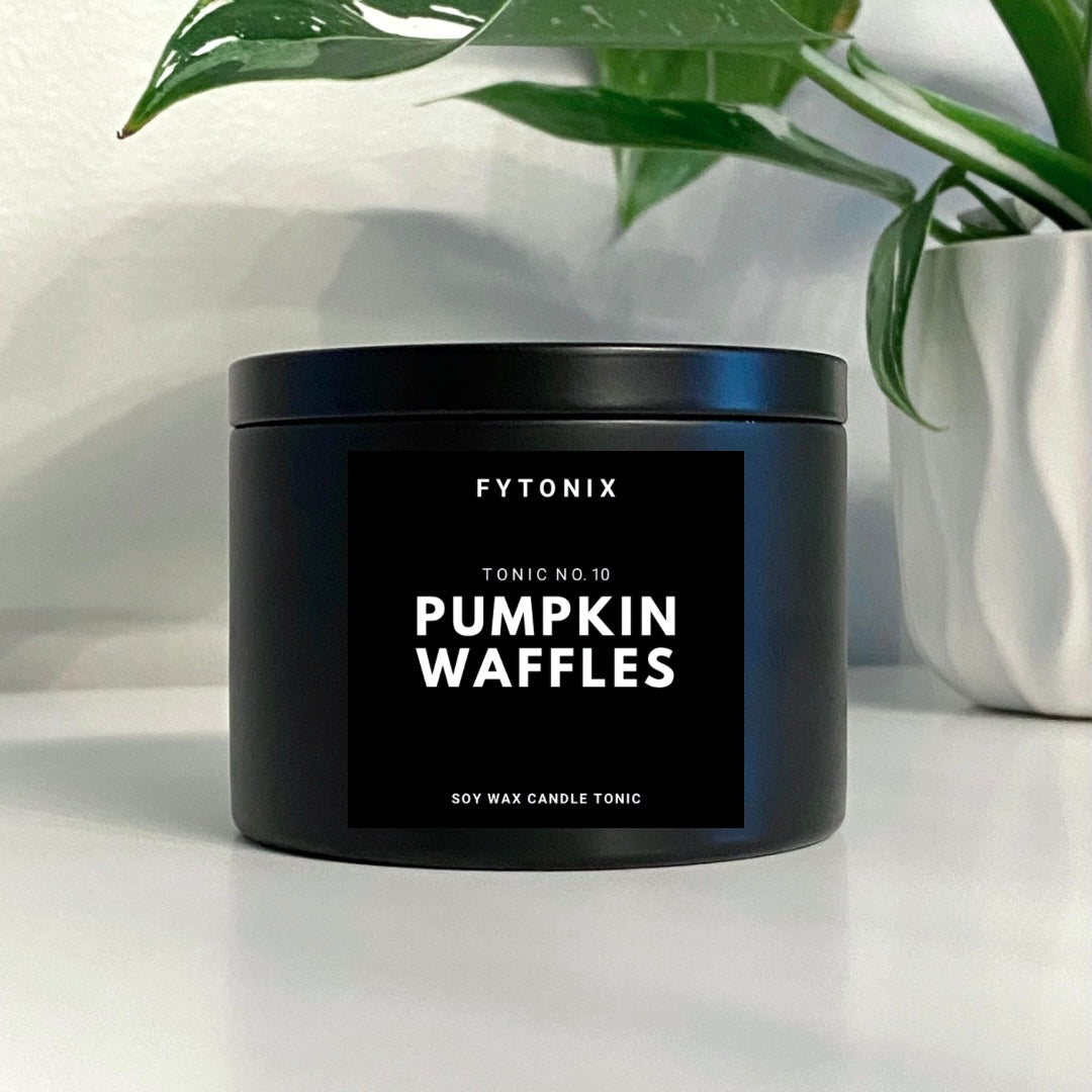 PUMPKIN WAFFLES CANDLE TONIC 100% soy wax + wood wick 5oz black tin