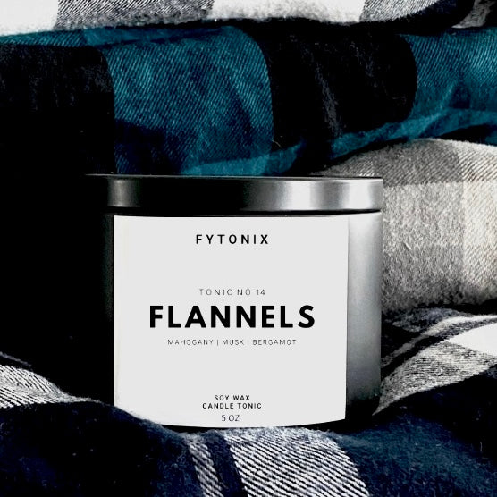 FLANNELS CANDLE TONIC 100% soy wax + wood wick (2oz & 5oz black tin)