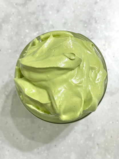 MATCHA-GRÜNER TEE HAARWACHSTUMS-TONIC-BUTTER